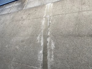 擁壁（コンクリート）ひび割れ・クラック補修　ボンドシリンダー工法　樹脂注入　　横浜市擁壁補修工事擁壁（コンクリート）ひび割れ・クラック補修