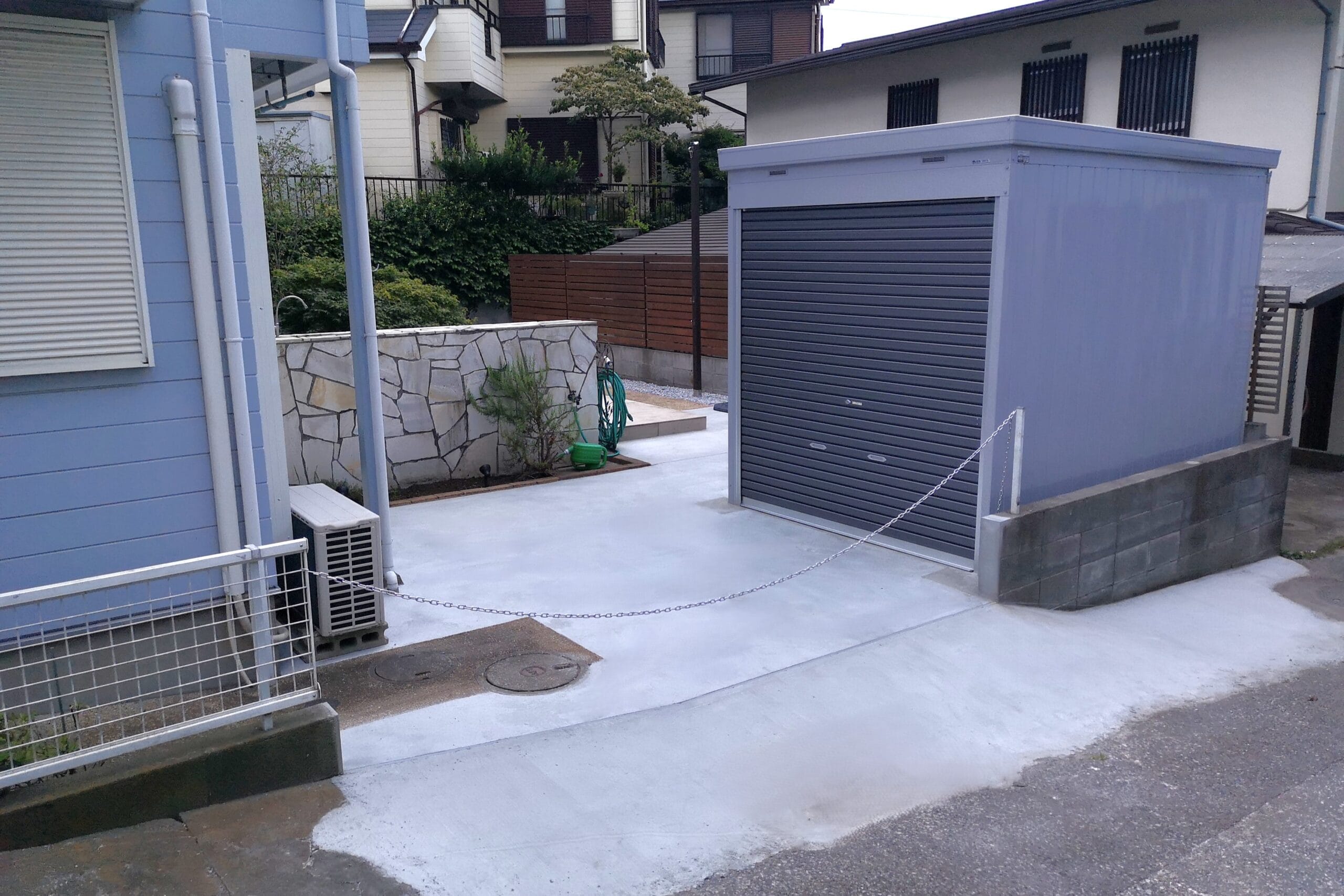 お庭にバイクガレージを設置する工事＜横浜市T様邸＞