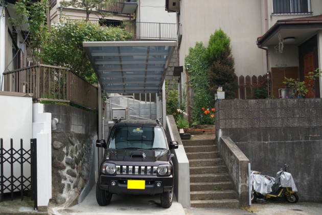 狭小地の駐車場工事
