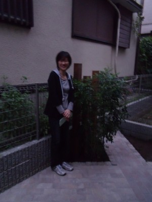 奥様が快く、お写真に写ってくれました。 お打合せを何度も重ね、ご満足いただくプランになり良かったです。 Ｉさま、ありがとうございました。