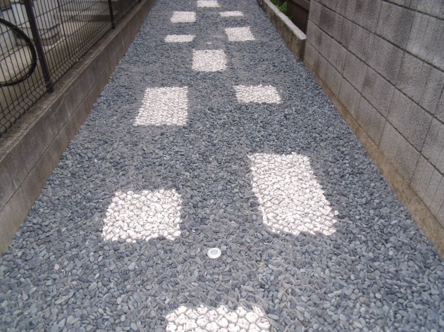 砂利敷き