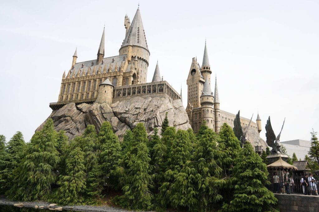 Yamaso 社員旅行2025 大阪 USJ ユニバーサルスタジオジャパン ハリーポッター お城 ホグワーツ魔法魔術学校 Yamaso 社員旅行2025 大阪 USJ ユニバーサルスタジオジャパン ハリーポッター お城 ホグワーツ魔法魔術学校