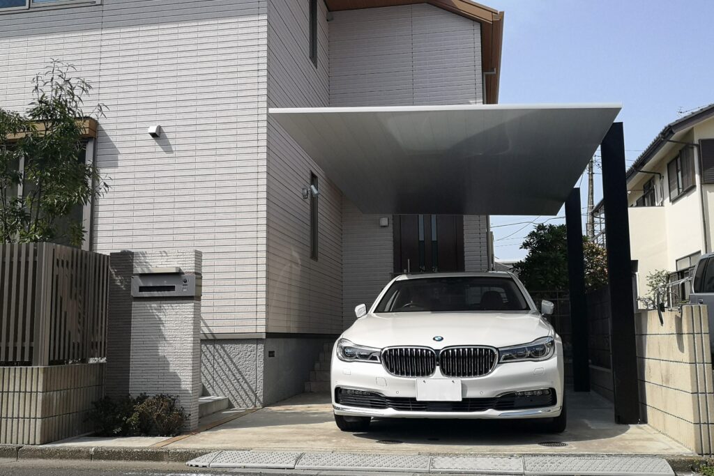 yamasoブログ　インスタ　リール動画　告知　58　カーポートSC　カーポート設置工事　駐車場　モダンカーポート