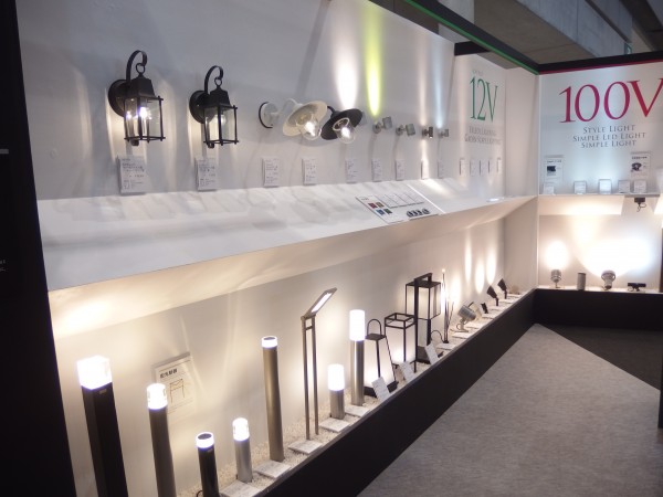 タカショー社 LED照明器具12Vと100V タカショー社 LED照明器具12Vと100V